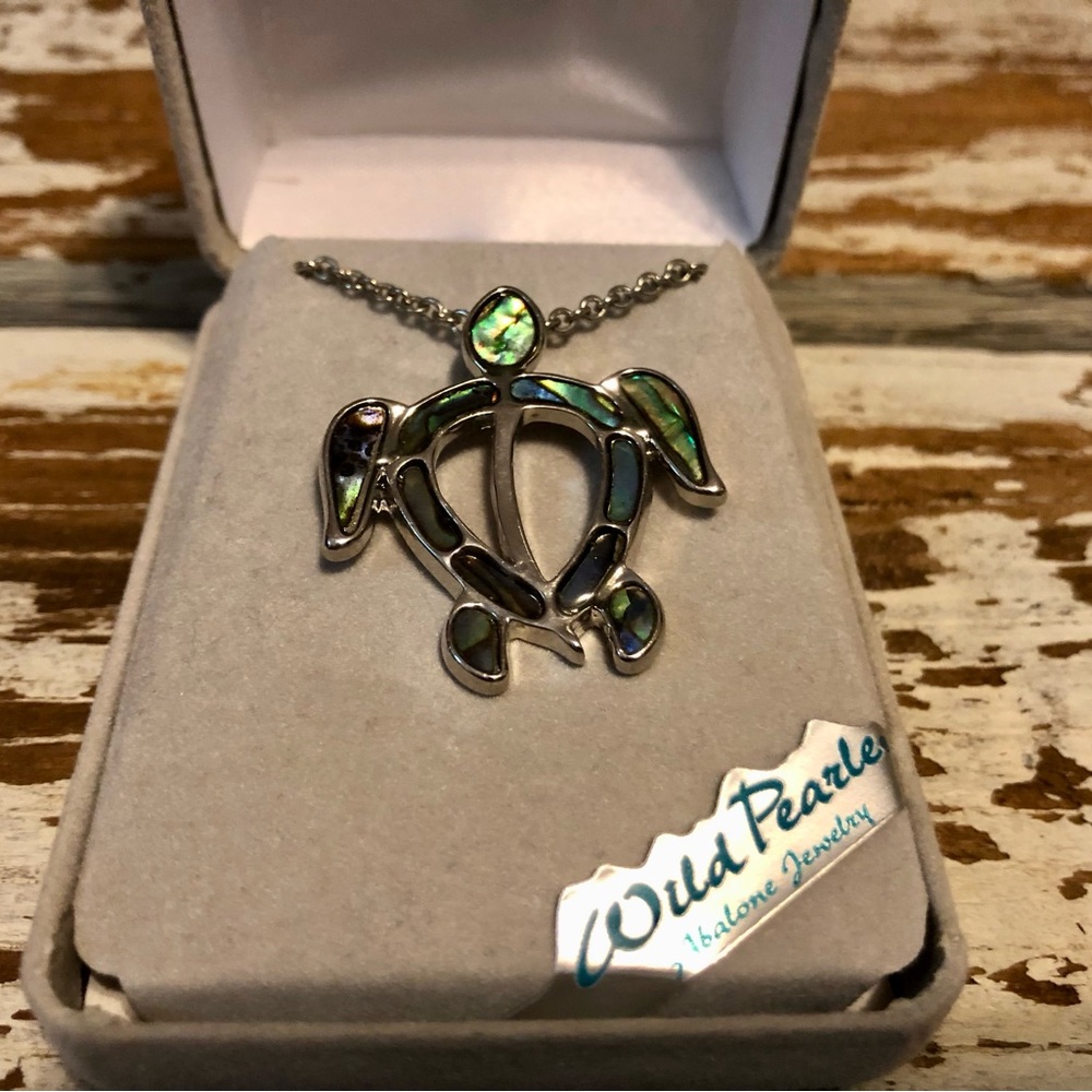 Storrs Wild Pearle Abalone Jewelry Necklace Sea Turtle